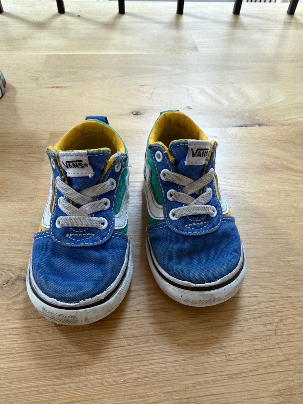 Cutest no-tie Vans Kids Blue and Green Low-Top Sneakers with Yellow Lining